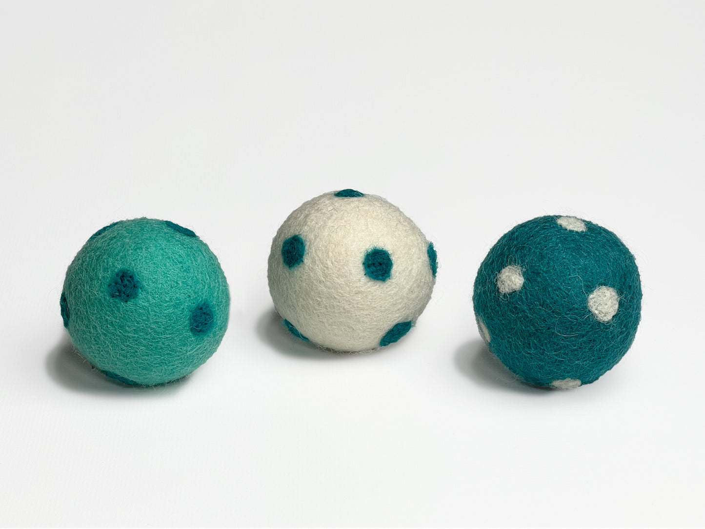 Cat Chaser Toys: Small 5cm Felt Balls (set of 3)